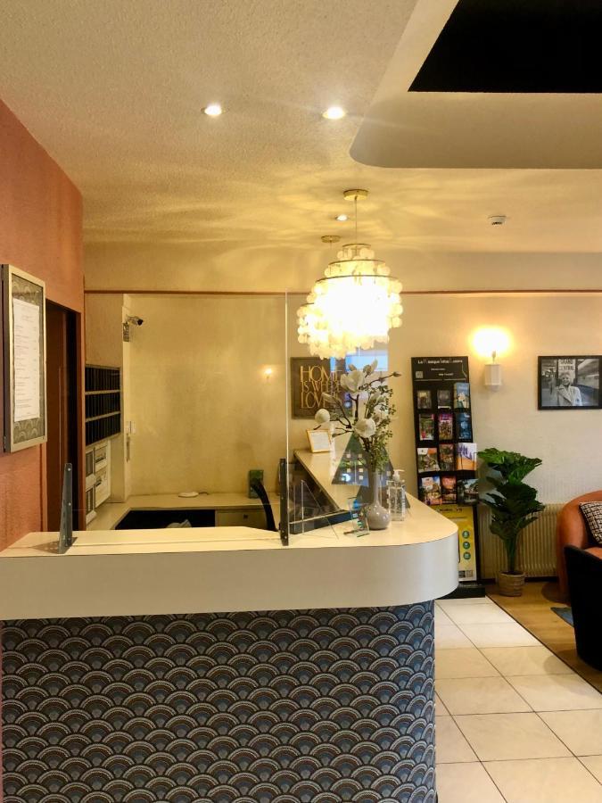 אנז'ה Hotel Le Progres מראה חיצוני תמונה